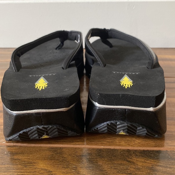 Volatile Leather Platform Flip Flops Size 10 - Picture 6 of 11